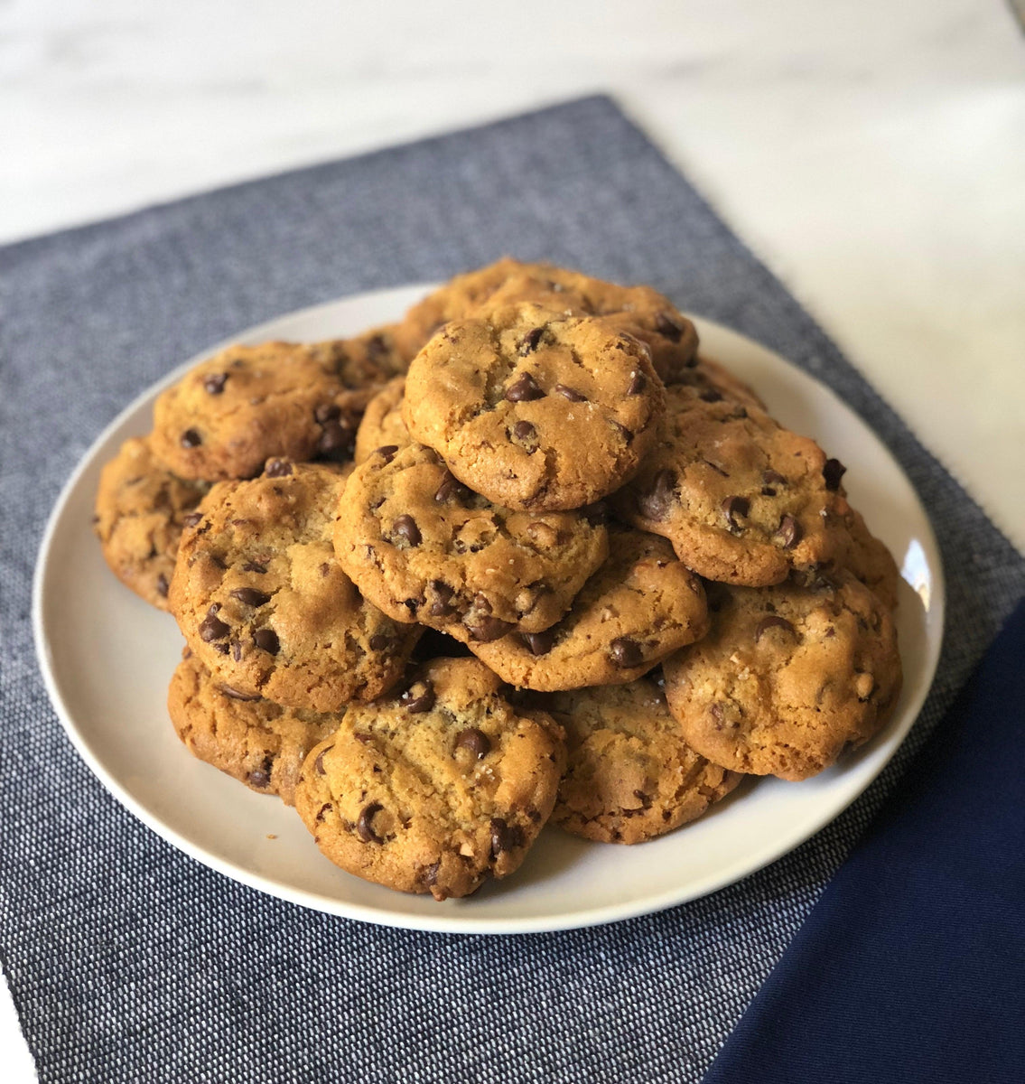 Ultimate Chocolate Chip Cashew Cookies – KARMA NUTS