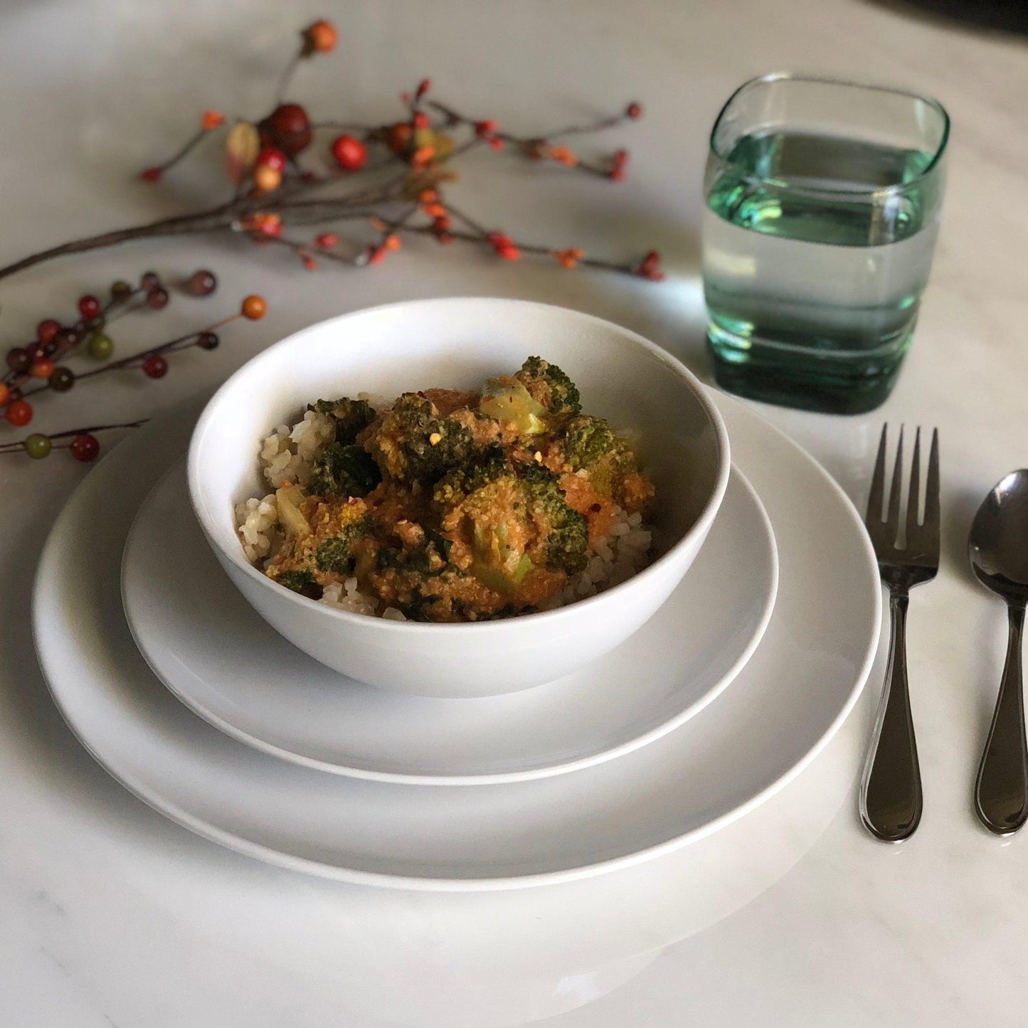 Broccoli Cashew Curry - KARMA NUTS