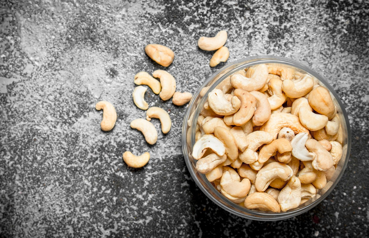 Immune-Boosting Power of Cashews: Strengthen Your Immune System with Health-Promoting Recipes