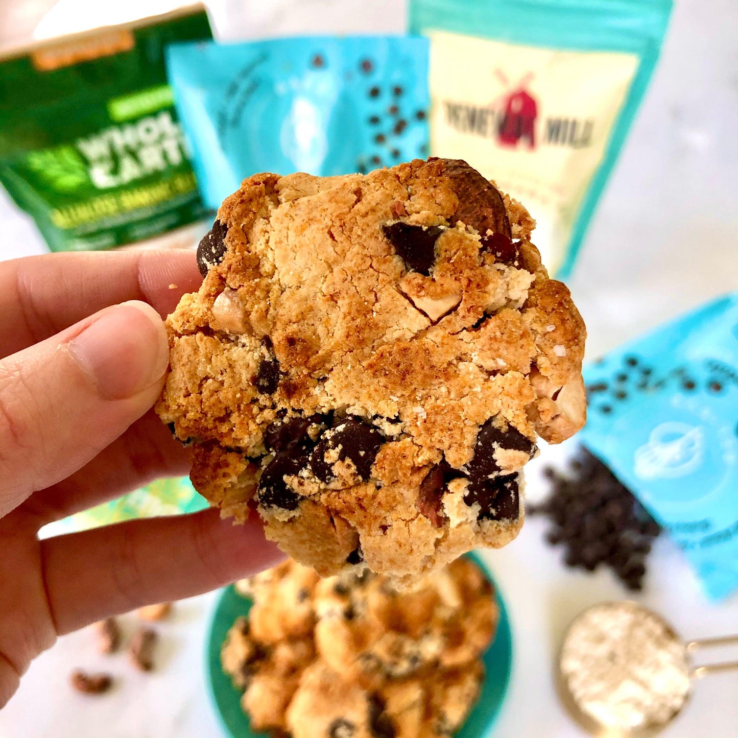 Keto-and-Vegan-Friendly Cashew Chocolate Chip Cookies - KARMA NUTS